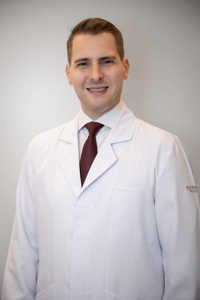 Dr. André Miotto — cirurgião torácico especialista em hiperidrose, EPM/UNIFESP